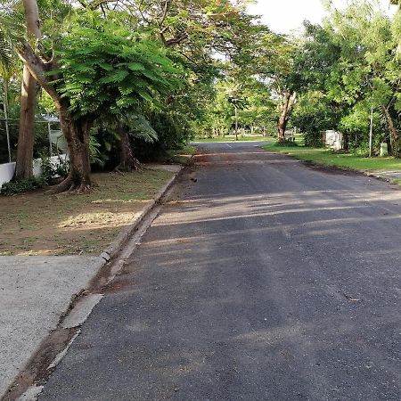 Private Nasoso 4 Bedroom Houseナンディ エクステリア 写真