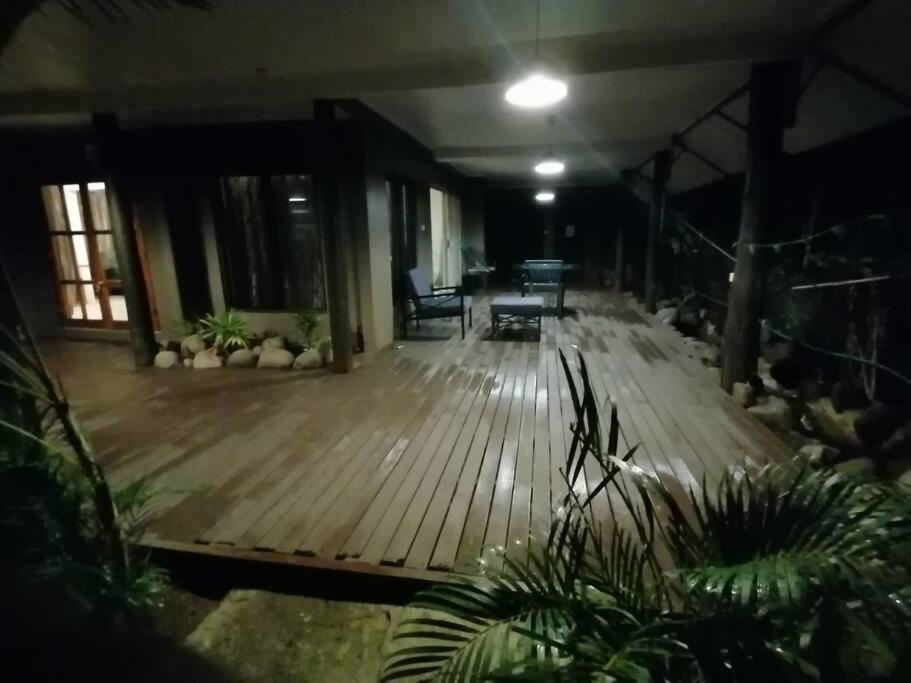 Private Nasoso 4 Bedroom Houseナンディ エクステリア 写真