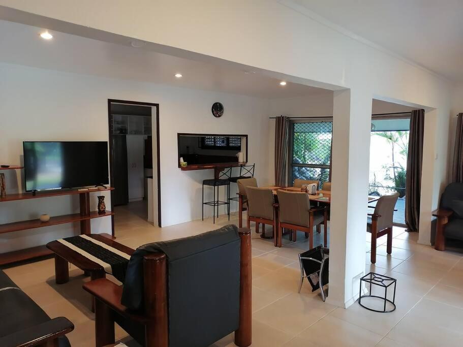 Private Nasoso 4 Bedroom Houseナンディ エクステリア 写真