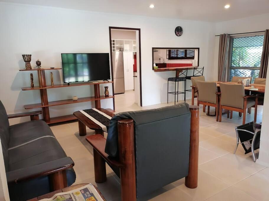 Private Nasoso 4 Bedroom Houseナンディ エクステリア 写真