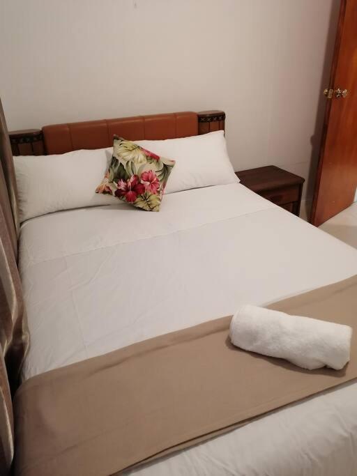 Private Nasoso 4 Bedroom Houseナンディ エクステリア 写真